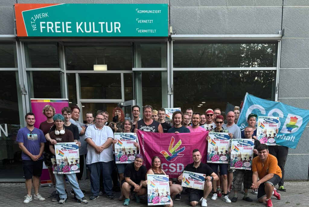 csd helfer:innen vor einladen