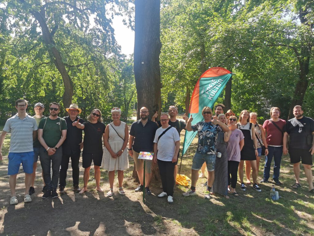 Einweihung FOA Schild am 21. Juni 2025